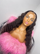 Load image into Gallery viewer, 24in Crimped Frontal Wig